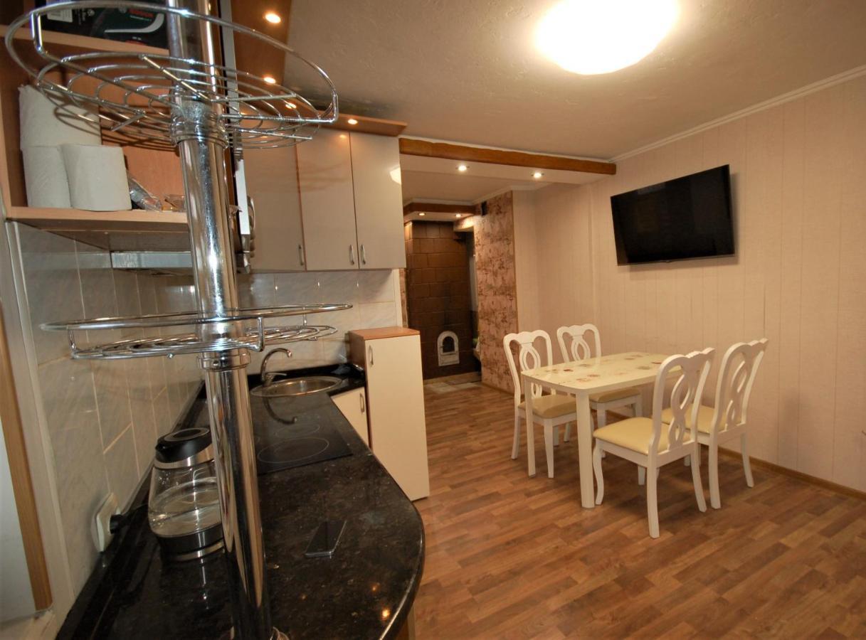 Ludvika Elegance Apartment Лиепая Экстерьер фото
