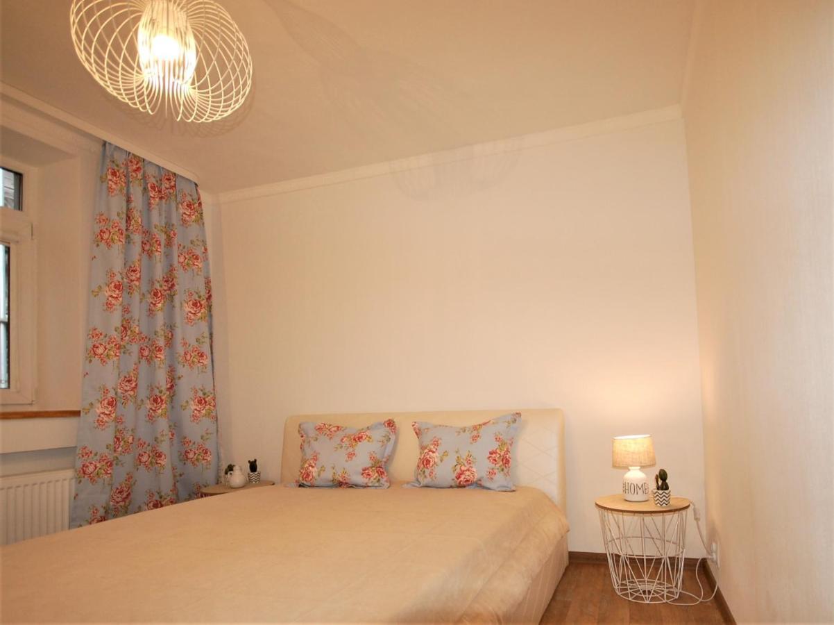 Ludvika Elegance Apartment Лиепая Экстерьер фото