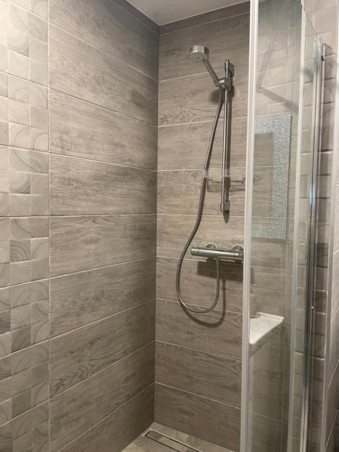 Ludvika Elegance Apartment Лиепая Экстерьер фото